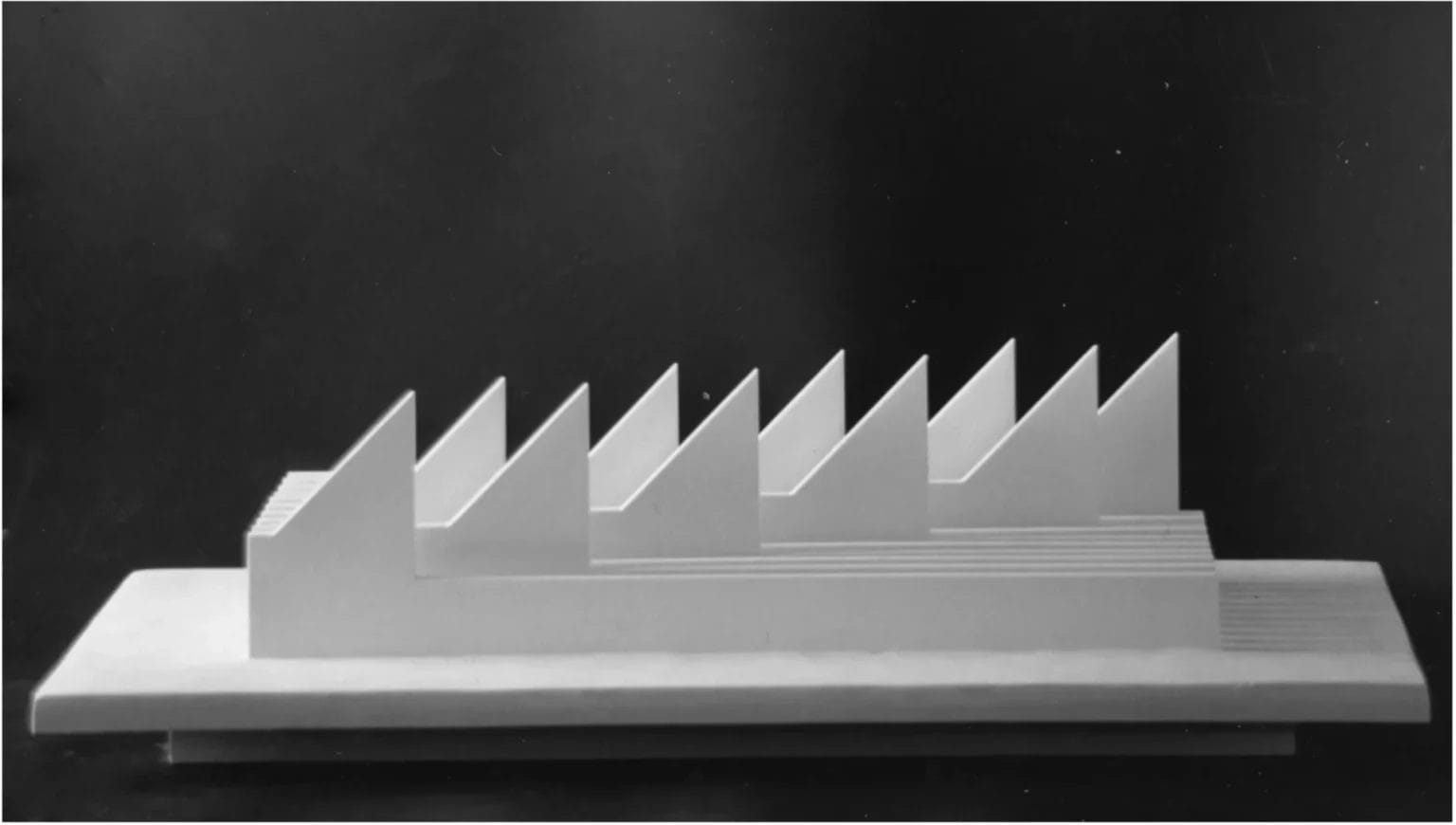 Haut-relief, n°2.1 - 1995 - 31 x 57 x.15 cm